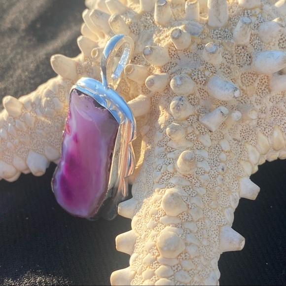 SALE ⭐️ Vibrant Druzy Agate handcrafted pendant - Picture 5 of 7